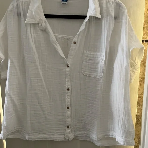 Old Navy Linen Shirt - Picture 2 of 6